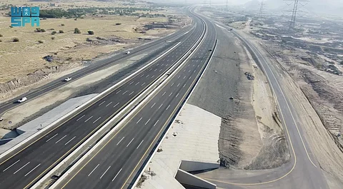 «هيئة الطرق» تعلن إنجاز 19.3 كم من مشروع ازدواج طريق (الشميسي / الكر) بمكة المكرمة