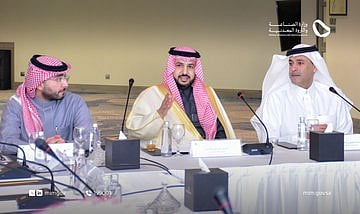 وكيل وزارة الصناعة يترأس لقاءً لتعزيز الاستثمارات الصناعية في الأحساء