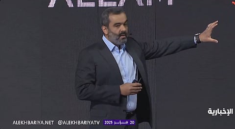وزير الاتصالات وتقنية المعلومات