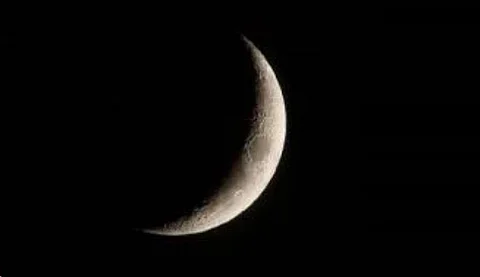 مع المملكة.. دول عربية أعلنت السبت أول أيام رمضان