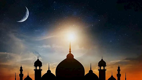 موعد أذان المغرب اليوم السبت 15 رمضان 1446 في المملكة