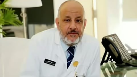 «الخضيري»: إجراء تحاليل الدم يتطلب إشرافًا طبيًا لتجنب النتائج المؤقتة