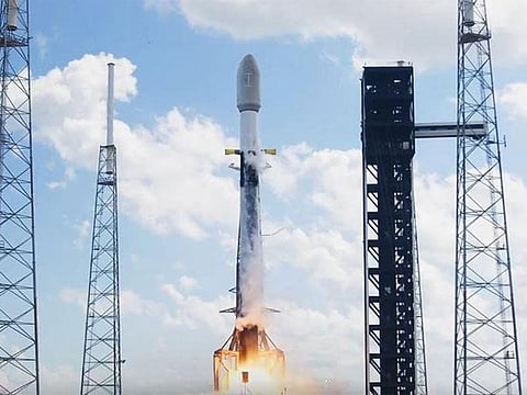 إطلاق 28 قمرًا جديدًا من قاعدة كيب كانافيرال الأمريكية إلى الفضاء