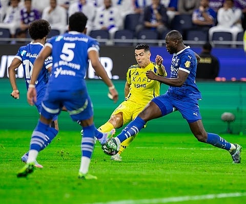 النصر يحسم ديربي الرياض بثلاثية في شباك الهلال