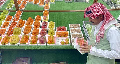 بيئة الجوف تنفذ 1042 جولة ميدانية على أسواق النفع العام والمسالخ وتضبط 62 مخالفة