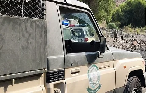 القبض على شخصين بمكة المكرمة لترويجهما 2475 قرصًا خاضعًا لتنظيم التداول الطبي