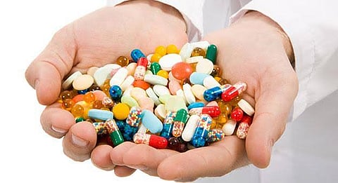 استشاري: الاستخدام المفرط لأدوية الحموضة يتسبب في «هشاشة العظام»
