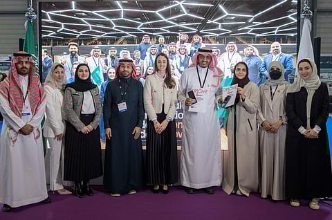 إنجاز سعودي في جنيف.. إبراهيم صميلي يحقق ميداليتين فضيتين في المعرض الدولي للاختراعات 2025