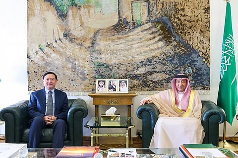 خلال اللقاء