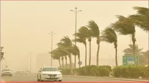 «الوطني للأرصاد»: أمطار ورياح شديدة على منطقة جازان