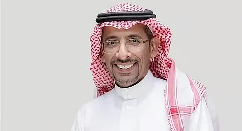 وزير الصناعة الثروة المعدنية يبدأ زيارة رسمية إلى الكويت