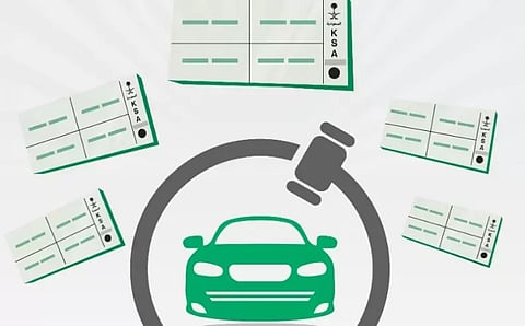 مزاد جديد من أبشر للوحات المميزة للمركبات.. رابط وخطوات التقديم