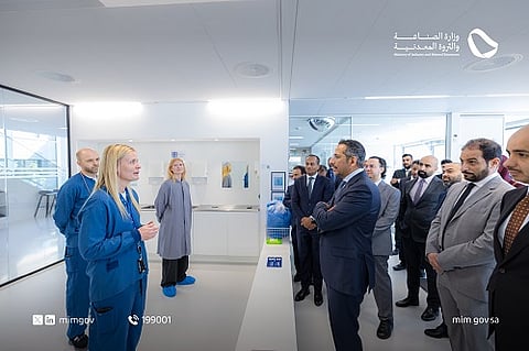 وزير الصناعة يبحث في الدنمارك فرص توطين الصناعات الدوائية بالمملكة