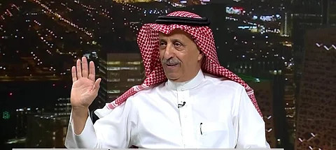 عمل في مهن مختلفة.. المتحمي يكشف مصاعب واجهته حتى وصوله إلى وزير