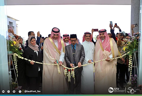 خلال الافتتاح