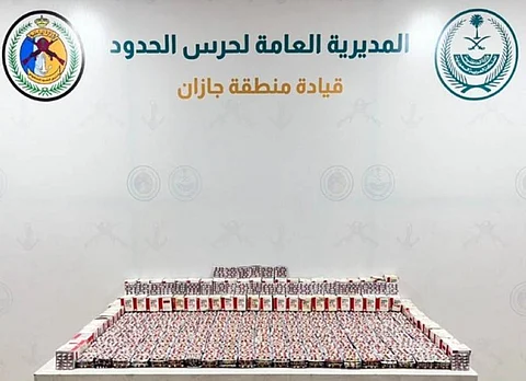 حرس الحدود بجازان يحبط تهريب 51,000 قرص خاضع لتنظيم التداول الطبي