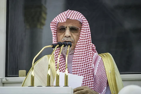 بموافقة خادم الحرمين.. الشيخ صالح بن حميد خطيبًا لـ«عرفة»