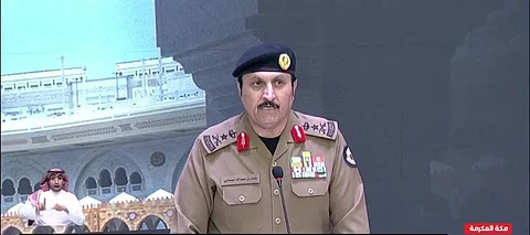مدير الأمن العام: رجال الأمن بالمرصاد لكل من تسول له نفسه الإخلال بالأمن أو مخالفة الأنظمة