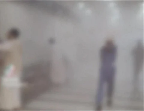 «الدفاع المدني»: فيديو «الدخان» المتداول في أحد مباني مكة ناتج عن استخدام مطفأة حريق ولا إصابات