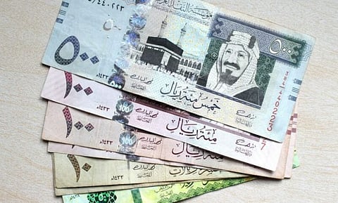سعر الريال مقابل الدولار والعملات الأجنبية اليوم الثلاثاء 6-12-1446