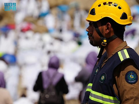 لضمان سلامة الحشود.. جهود متكاملة لقوات الدفاع المدني في يوم عرفة