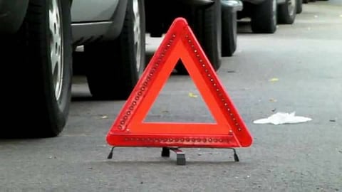 «المرور» ينبه لتوفير 4 أدوات للطوارئ في المركبة