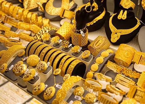 سعر الذهب في السعودية اليوم الإثنين 27-12- 1446 لكل الأعيرة