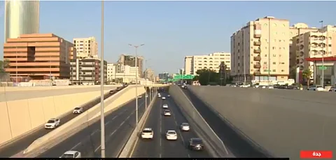 انسيابية حركة السير على طريق الملك عبد الله بجدة