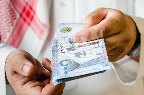 سعر الريال مقابل الجنيه المصري والعملات العربية اليوم الإثنين 27-12-1446