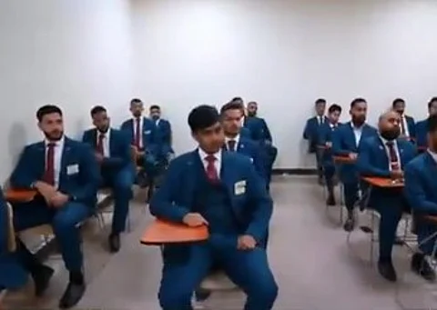 مختص: مبادرة "العمل المبكر" تصقل الكوادر بالخبرة والمهارات الأساسية