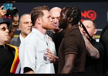 اختتام الجولة الترويجية لنزال القرن بين كانيلو وكروفورد في لاس فيغاس