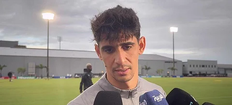 حارس الهلال: استعدينا لملاقاة مانشستر سيتي بأفضل صورة ونطمح لتحقيق نتيجة إيجابية في لقاء الغد