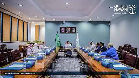 رئيس «موانئ» يبحث مع وفد من شركة ميرسك العالمية سبل التعاون في ميناء جدة الإسلامي