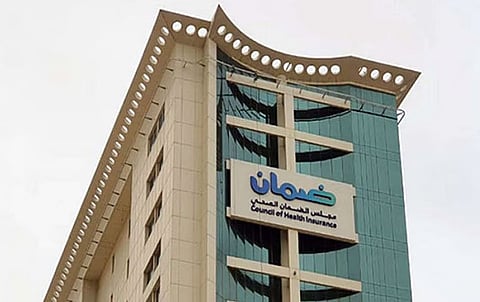 «مجلس الضمان» يوضح معايير صرف الأجهزة الطبية في وثيقة الضمان الصحي الإلزامية