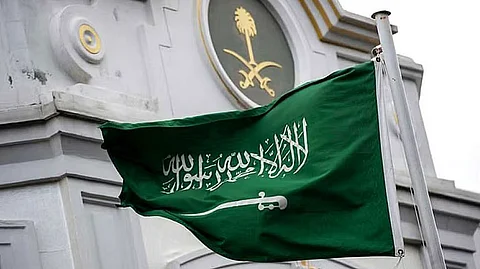 السفارة في فيتنام تحذر المواطنين من منخفض مداري