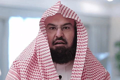 «السديس» يوجه بزيادة أعداد أعضاء برنامج إجابة السائلين بالمسجد النبوي