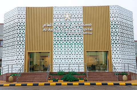 إنقاذ حياة مريض تعرّض لجلطة قلبية أثناء الصلاة في الأسياح