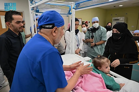 انتهاء عملية فصل التوأم السيامي السوري بنجاح