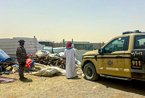«الأمن البيئي» تضبط مخالفًا لتخزينه حطبًا محليًا في الرياض