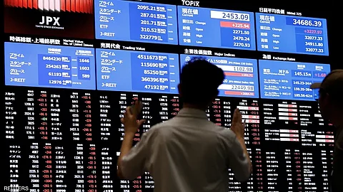 ارتفاع مؤشرات الأسواق الآسيوية بعد ارتفاع "وول ستريت"