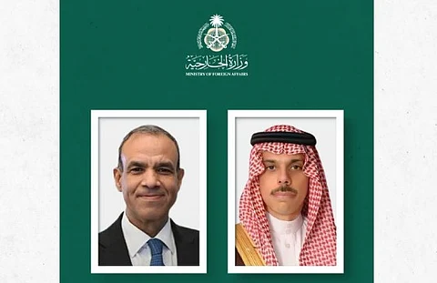 وزير الخارجية يبحث تطورات الأوضاع في غزة مع نظيره المصري