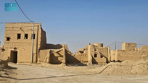 "الأعشى الكبير" .. شاعر من "منفوحة" لُقب بشاعر الملوك
