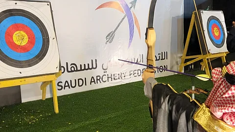 جناح الاتحاد السعودي للسهام يستقطب الزوار في كأس العالم للرياضات الإلكترونية
