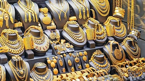 بعد ارتفاعه عالميًا.. سعرف الذهب في السعودية اليوم الاثنين 24-2-1447 لكل الأعيرة