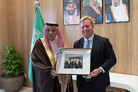 وزير التجارة يبحث مع نظيره النيوزيلندي تعزيز التعاون والاستثمارات الواعدة