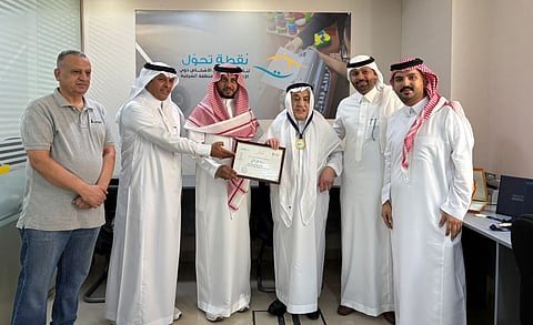 لأول مرة على مستوى المملكة تدريب المكفوفين على الشطرنج بالخبر