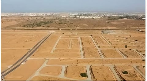 مختص: تطبيق رسوم الأراضي البيضاء يجسد حرص القيادة على توفير السكن للمواطنين