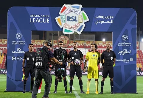 التعادل الإيجابي يحسم مباراة ضمك والحزم في افتتاح دوري روشن
