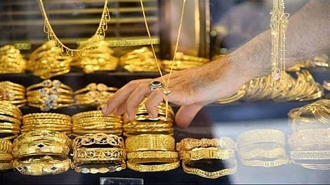 أسعار الذهب اليوم في الإمارات.. قفزة في السبائك وعيار 21