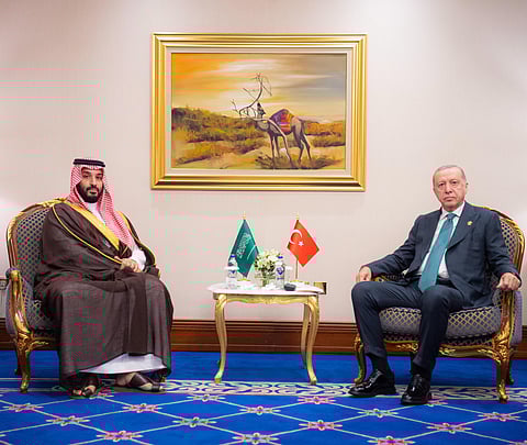 ولي العهد يلتقي الرئيس التركي